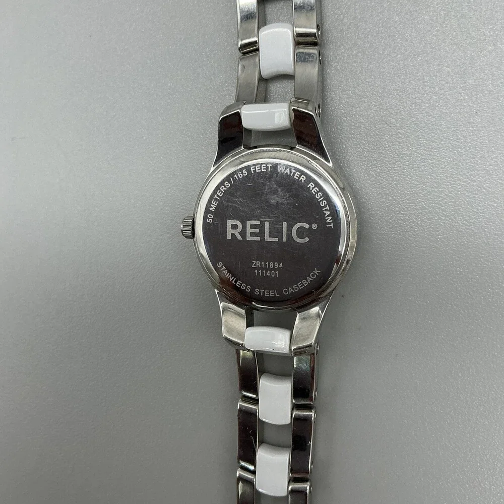 Relic ZR11894 Womens Watch 25mm White Dial Silver Tone New Battery 7.25